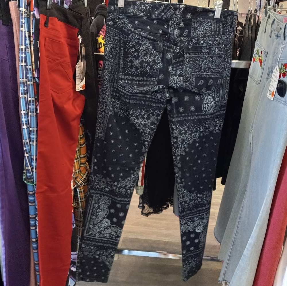 Rare Daang Goodman royal bones paisley print skinny jeans w crossbones accents - Picture 5 of 5